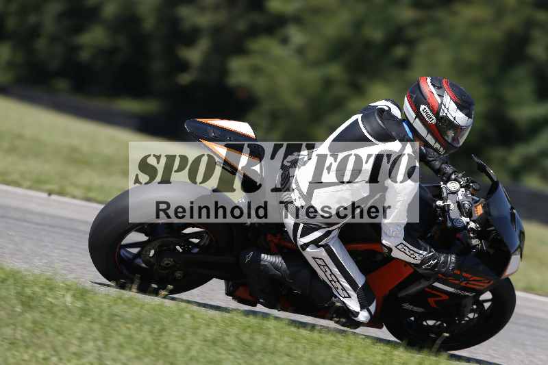 /43 08.08.2025 Discover the Bike ADR/Race 3 rot/508